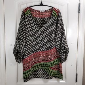 LAST CHANCE West K Patterned Boho Split Neck